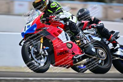media/Apr-18-2025-TrackDaz (Fri) [[45f5874c44]]/B Group/Session 4 (Turn 6 - Outside)/